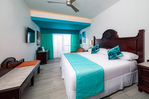 Sea View Junior Suites at the Hotel Riu Ocho Rios